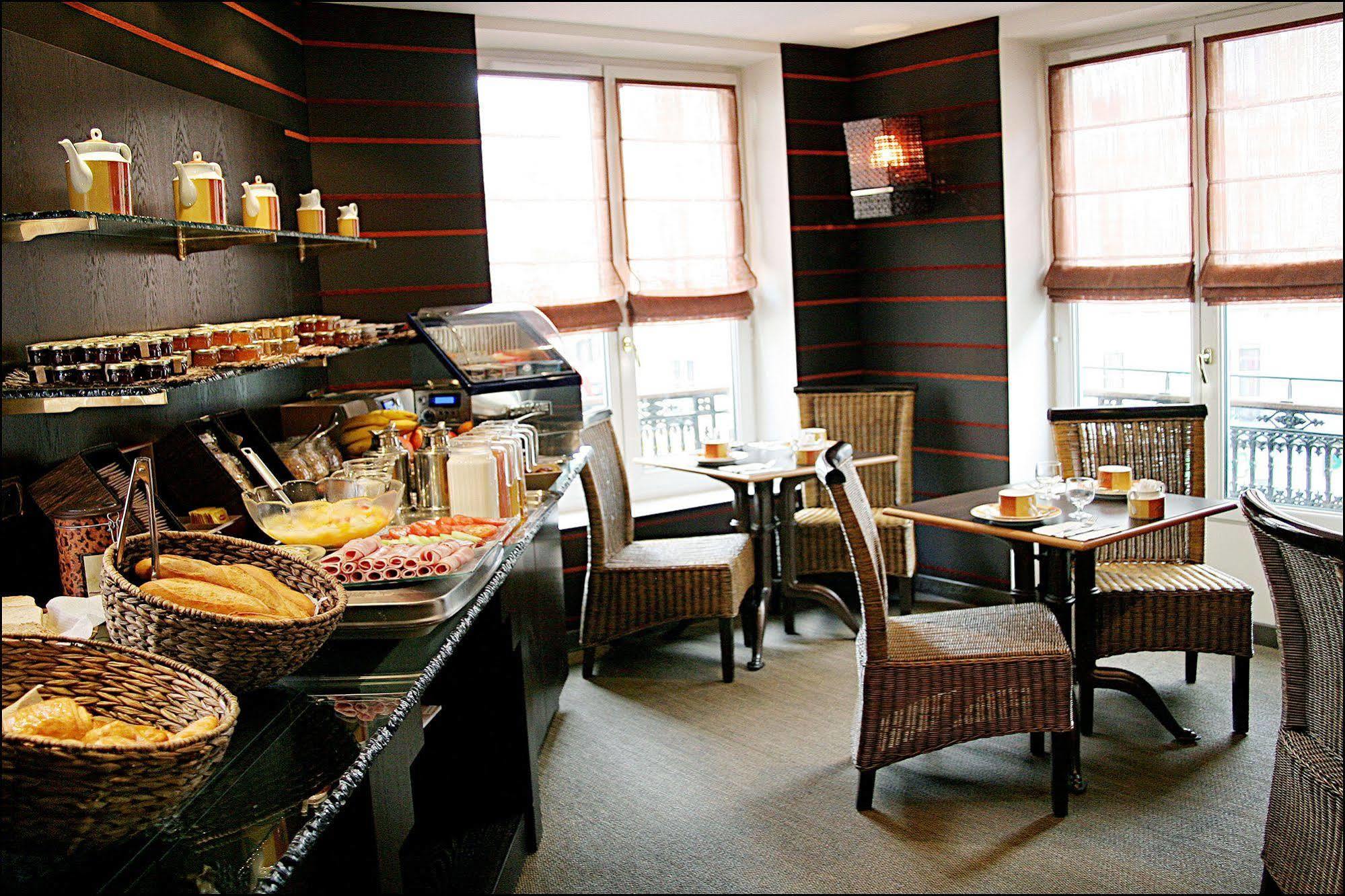 Hotel Pavillon Opera Bourse Paris Restaurant foto